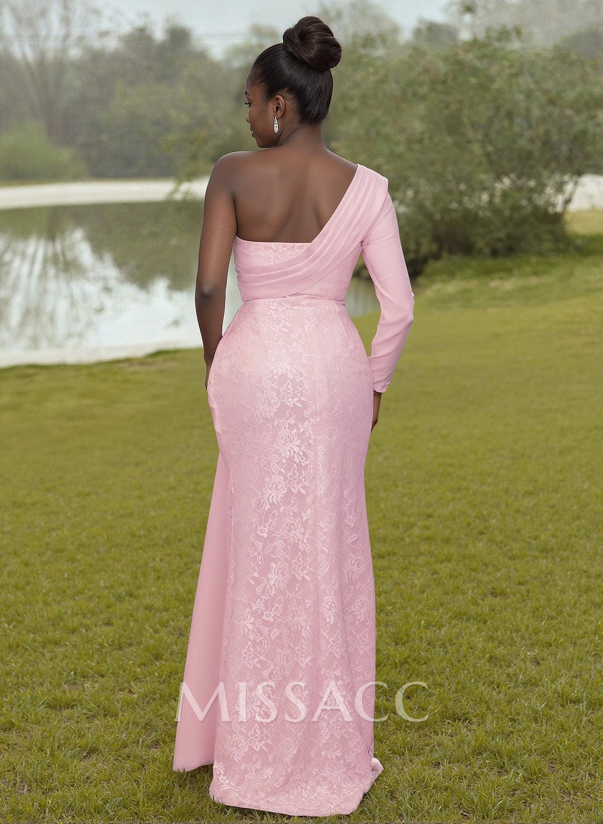 Luxury Beading One-Shoulder Long Sleeves Lace Bridesmaid Dresses With Sweeping Side Drape