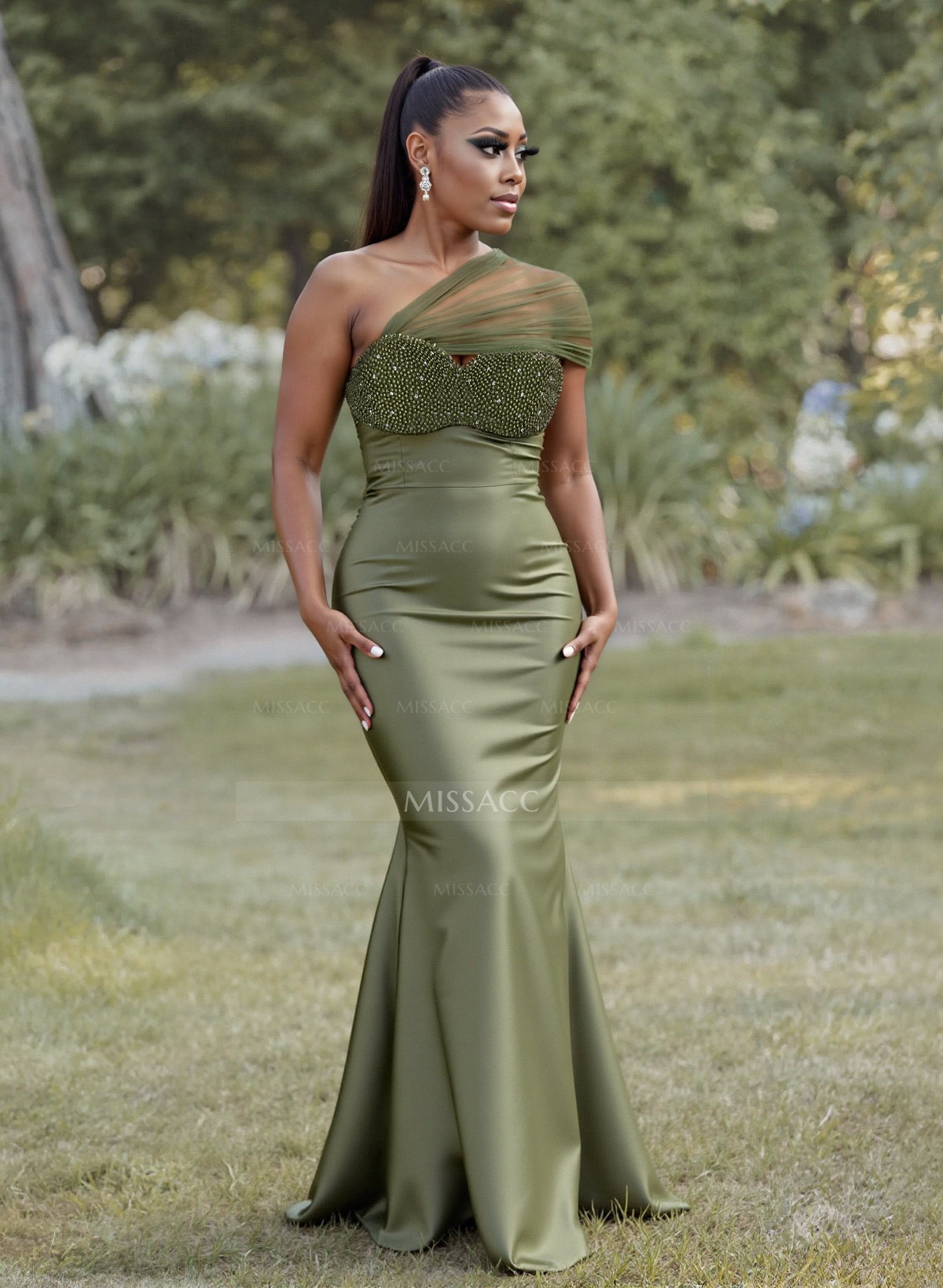 Simple Trumpet/Mermaid Sweetheart Floor-Length Satin Bridesmaid Dresses With Beading