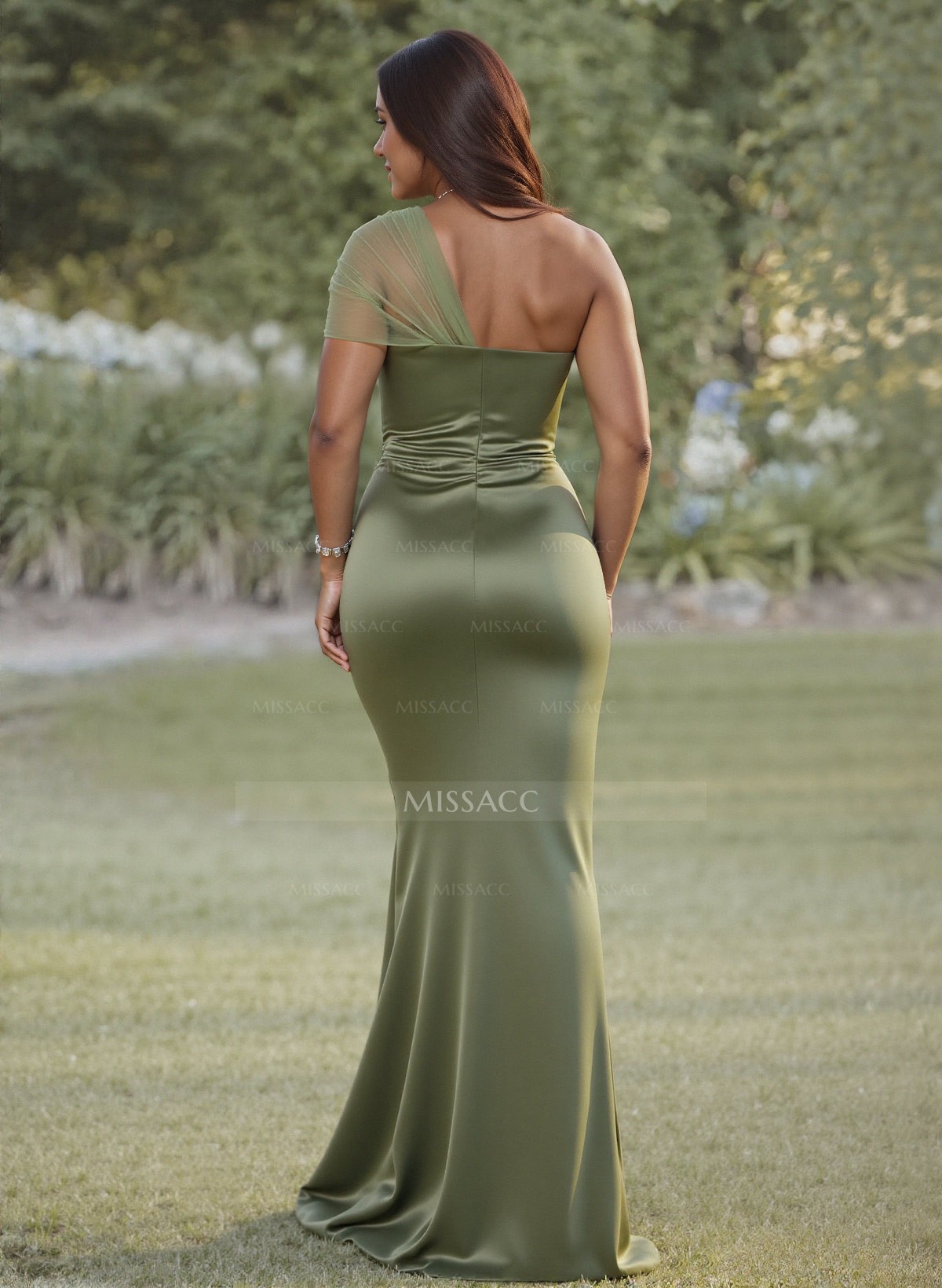 Simple Trumpet/Mermaid Sweetheart Floor-Length Satin Bridesmaid Dresses With Beading