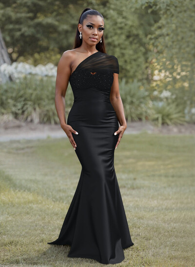 Simple Trumpet/Mermaid Sweetheart Floor-Length Satin Bridesmaid Dresses With Beading