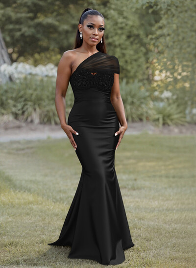 Simple Trumpet/Mermaid Sweetheart Floor-Length Charmeuse Bridesmaid Dresses With Beading
