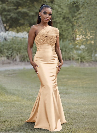 Simple Trumpet/Mermaid Sweetheart Floor-Length Charmeuse Bridesmaid Dresses With Beading
