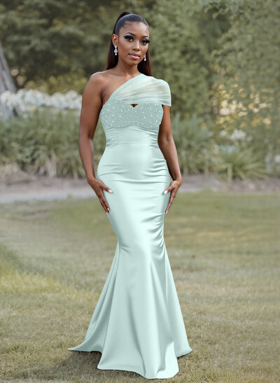 Simple Trumpet/Mermaid Sweetheart Floor-Length Charmeuse Bridesmaid Dresses With Beading