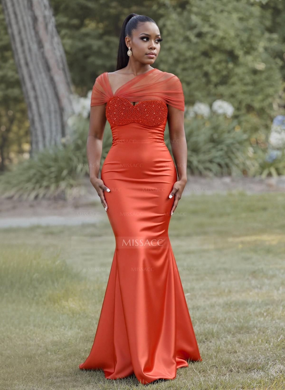 Elegant Trumpet/Mermaid Sweetheart Floor-Length Charmeuse Bridesmaid Dresses With Beading