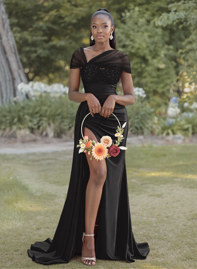 Sheath/Column Sweetheart Sweep Train Stretch Satin Bridesmaid Dresses With Beading/High Split