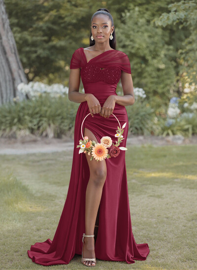 Sheath/Column Sweetheart Sweep Train Stretch Satin Bridesmaid Dresses With Beading/High Split