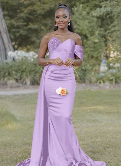 Elegant Trumpet/Mermaid Sweetheart Sweep Train Satin Bridesmaid Dresses With Beading/Sweeping Side Drape