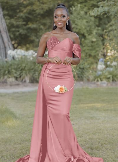 Elegant Trumpet/Mermaid Sweetheart Sweep Train Satin Bridesmaid Dresses With Beading/Sweeping Side Drape