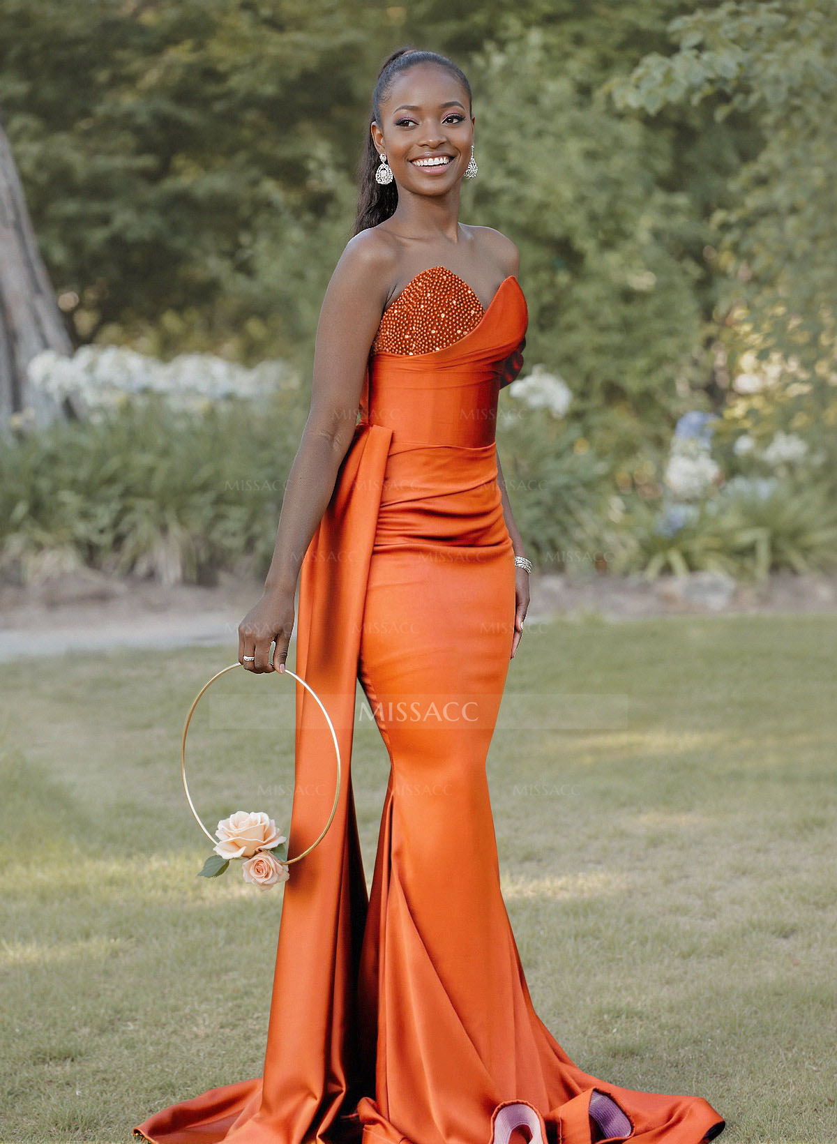 Elegant Trumpet/Mermaid Sweetheart Sweep Train Satin Bridesmaid Dresses With Beading/Sweeping Side Drape