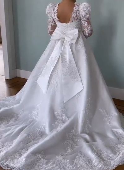 Dreamy Scoop Neck Long Sleeves A-Line Bow(s) Satin/Lace Flower Girl Dresses