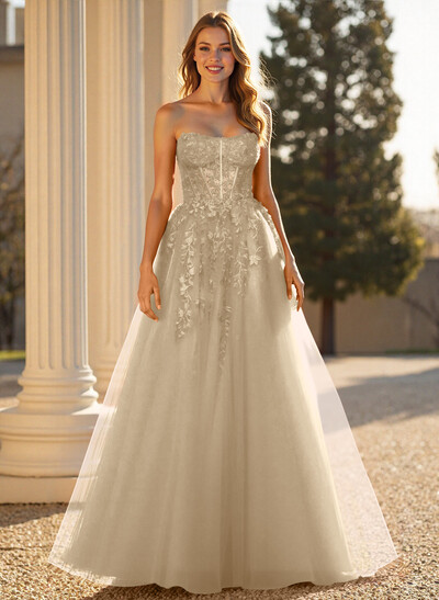 Sweet & Flow A-Line Sweetheart Sleeveless Court Train Lace/Tulle Prom Dresses With Appliques Lace