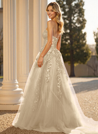 Sweet & Flow A-Line Sweetheart Sleeveless Court Train Lace/Tulle Prom Dresses With Appliques Lace