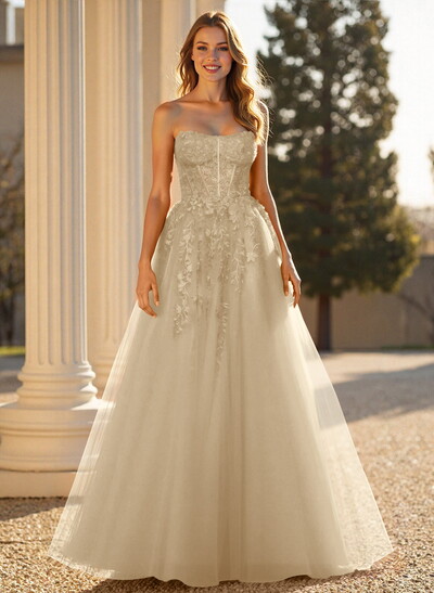 Sweet & Flow A-Line Sweetheart Sleeveless Court Train Lace/Tulle Prom Dresses With Appliques Lace