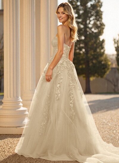 Sweet & Flow A-Line Sweetheart Sleeveless Court Train Lace/Tulle Prom Dresses With Appliques Lace