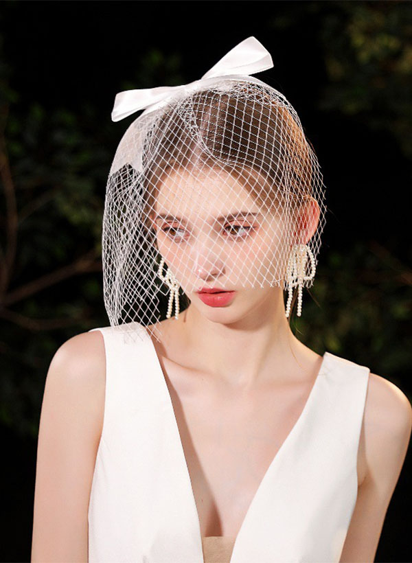 Bow Lattice Covered Bridal Birdcage Veil