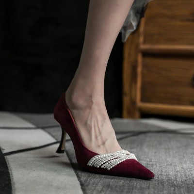 Point Toe Kitten Heel Wedding Shoes With Imitation Pearl