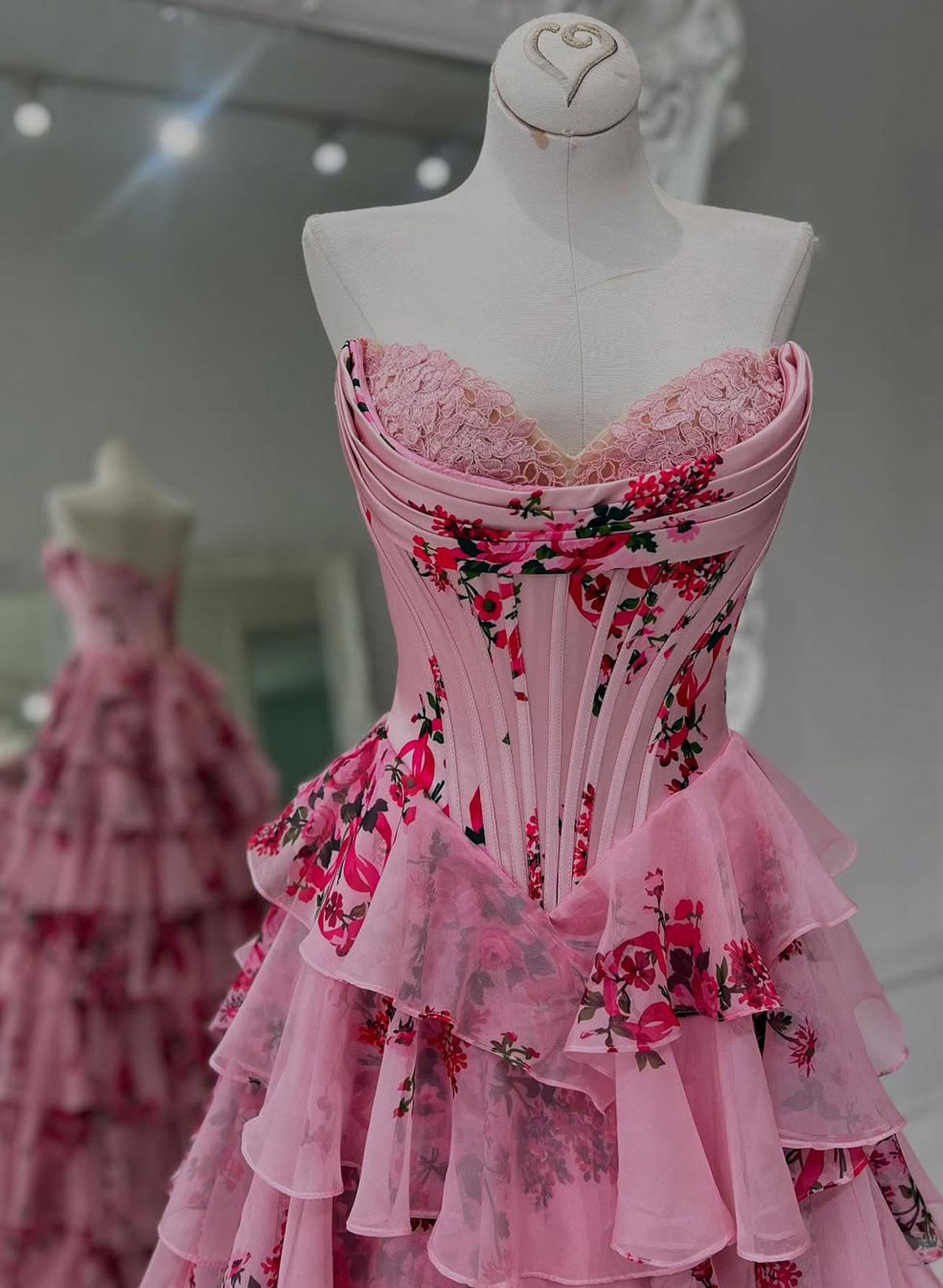 Dreamy Sweetheart Corset A-Line Tiered High Split Sweep Train Prom Dresses
