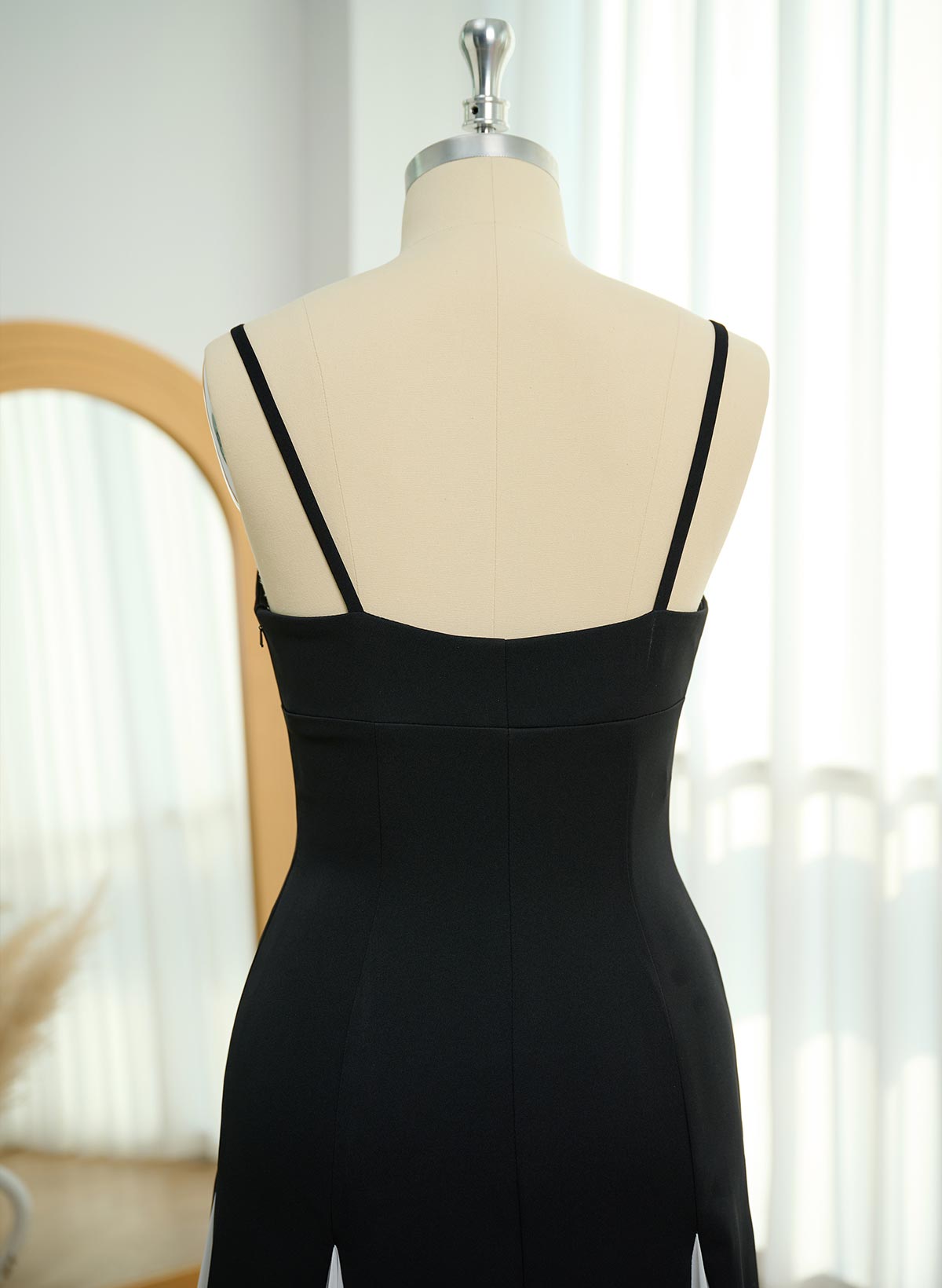 Unique Sweetheart A-Line Floor-Length Chiffon/Elastic Satin Prom Dresses