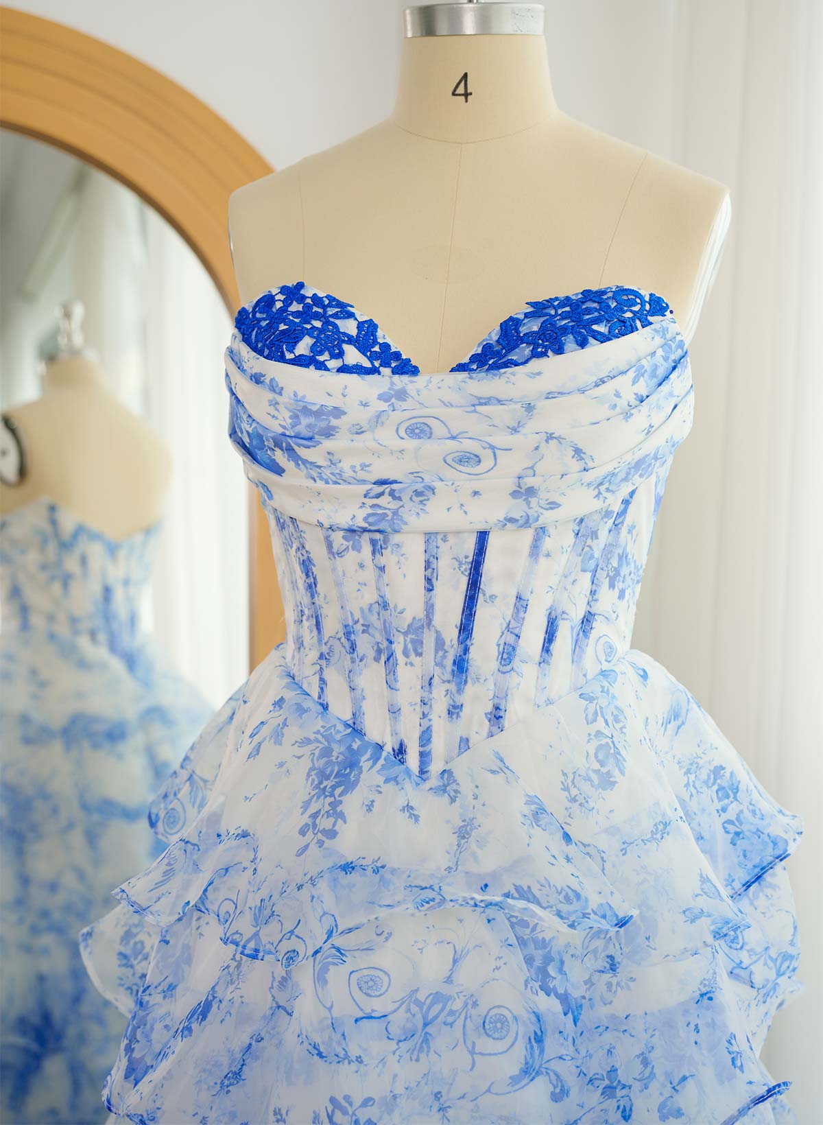 Dreamy Sweetheart Corset Tiered A-Line High Split Sweep Train Prom Dresses