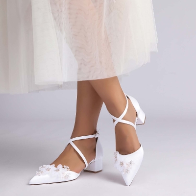 Vintage Block Heel Point Toe Wedding Shoes With Imitation Pearl/Rhinestone