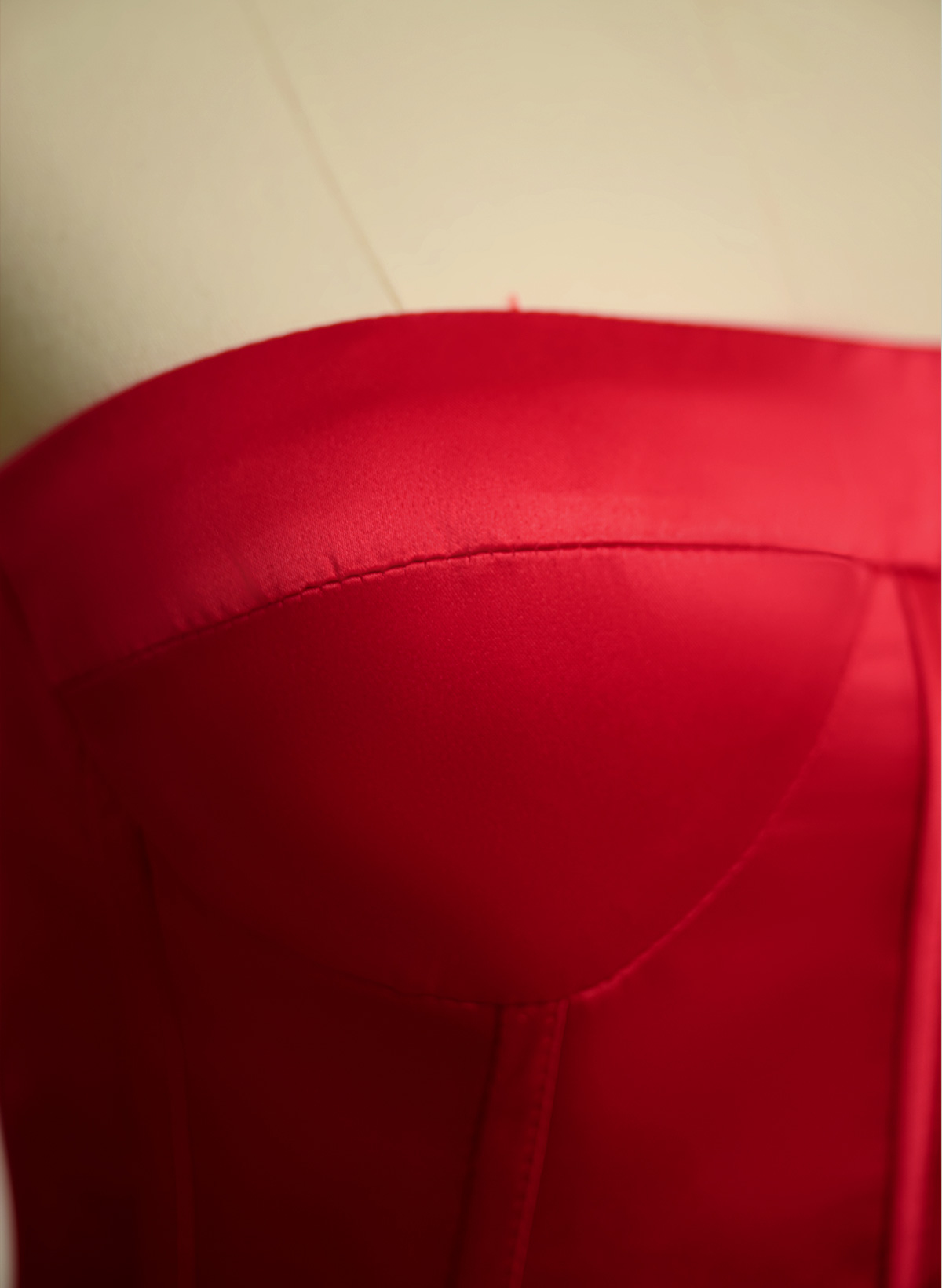 Unique Sweetheart Sleeveless Short/Mini Satin Homecoming Dresses With Flower(s)