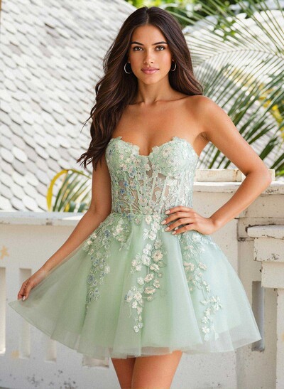 Elegant A-Line Strapless Short/Mini Satin/Lace Homecoming Dresses With Sequins