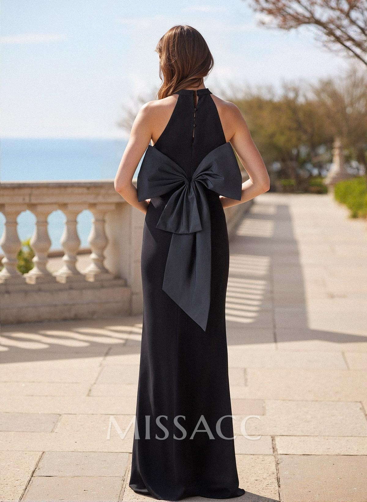 Sleeveless Elegant Halter Floor-Length Satin/Crepe Satin Mother Of The Bride Dresses With Bow(s)