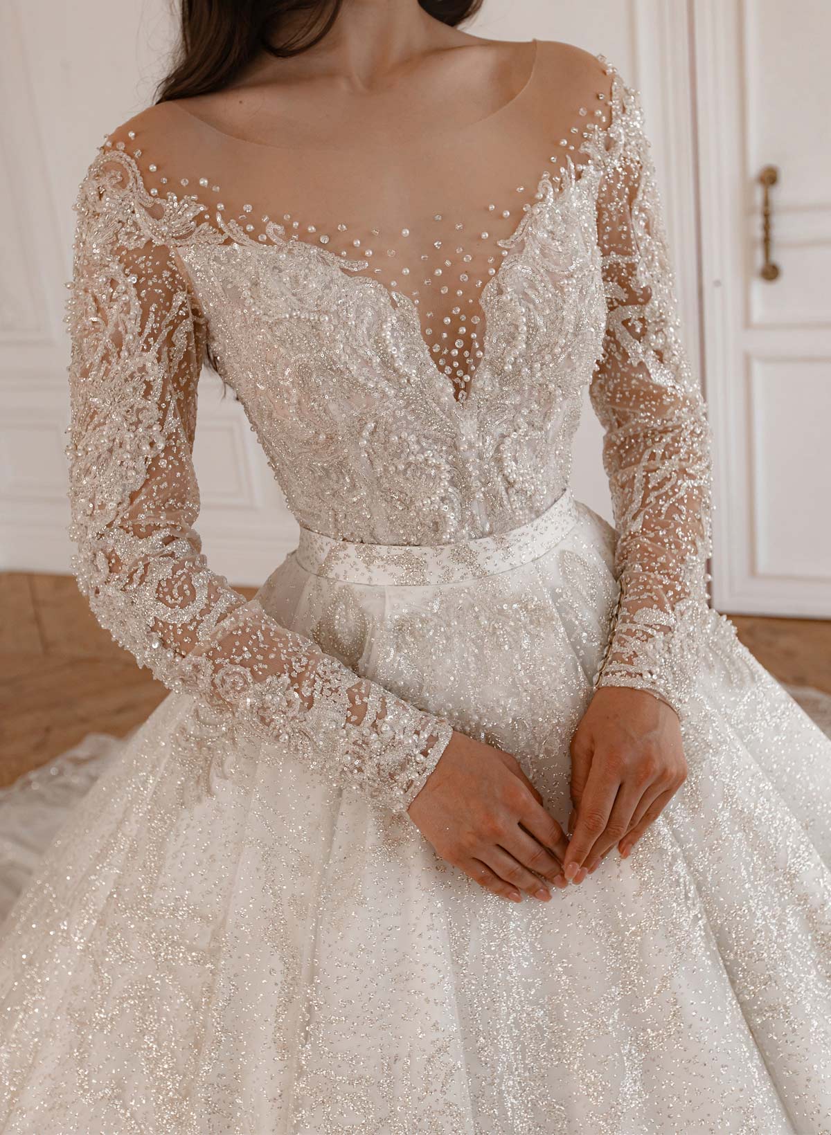 Luxury Illusion Neck Long Sleeves A-Line Detachable Satin/Tulle With Beading/Sequins