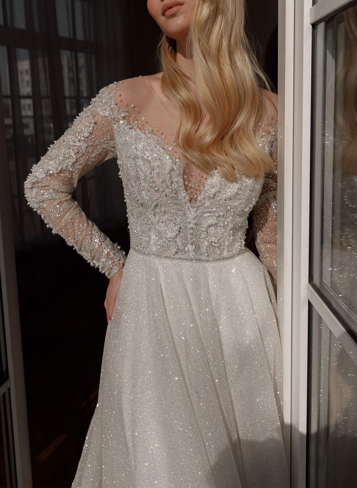 Luxury Illusion Neck Long Sleeves A-Line Detachable Satin/Tulle With Beading/Sequins