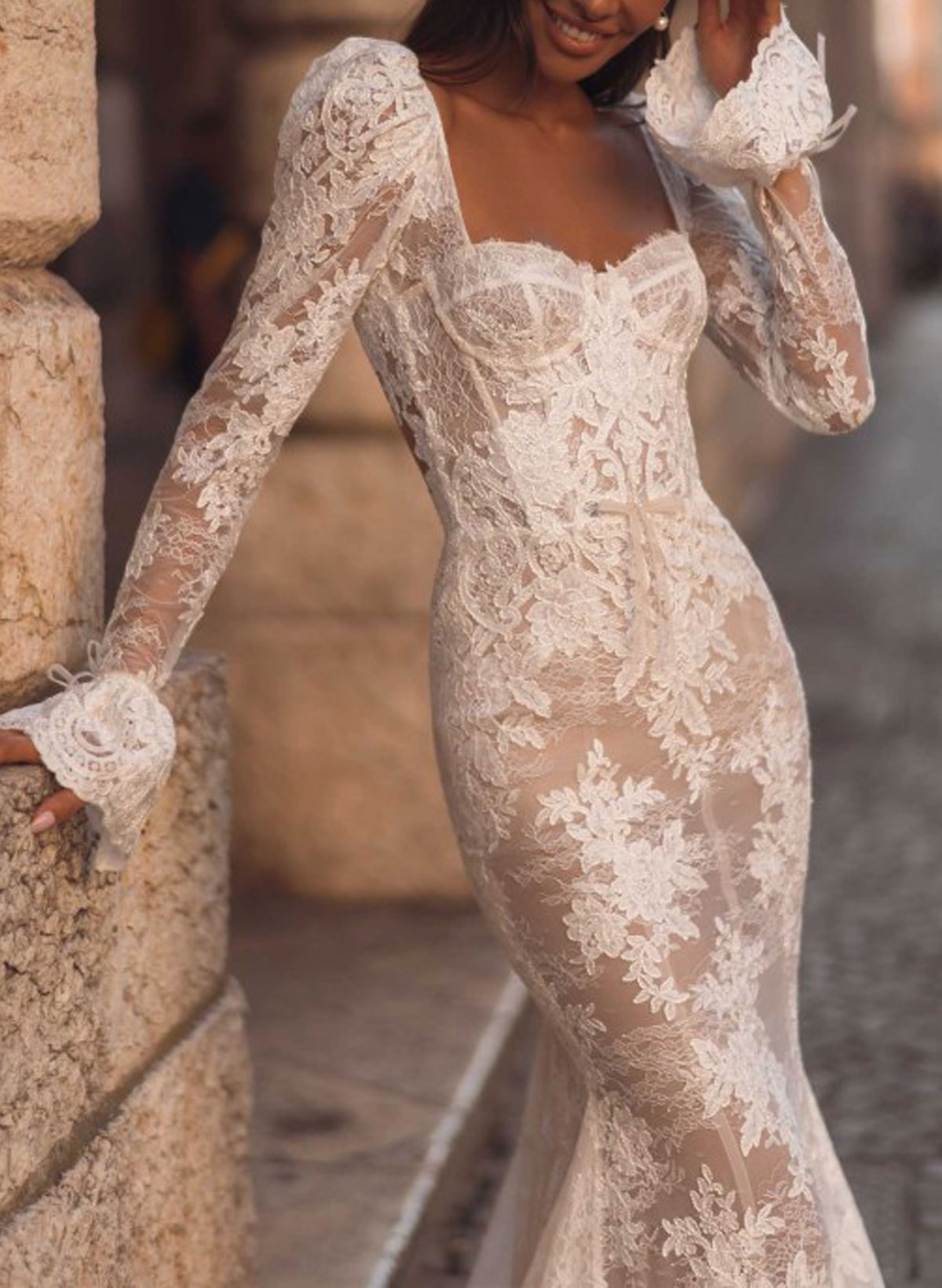 Square Neckline Long Sleeves Mermaid Court Train Lace Wedding Dresses