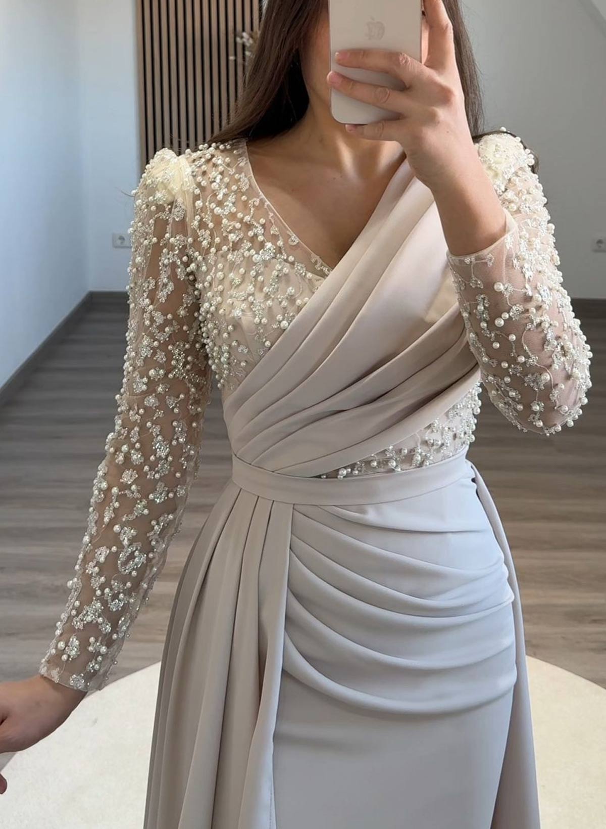 Sheath/Column Asymmetrical Long Sleeves Detachable Elastic Satin Evening Dresses With Sequins