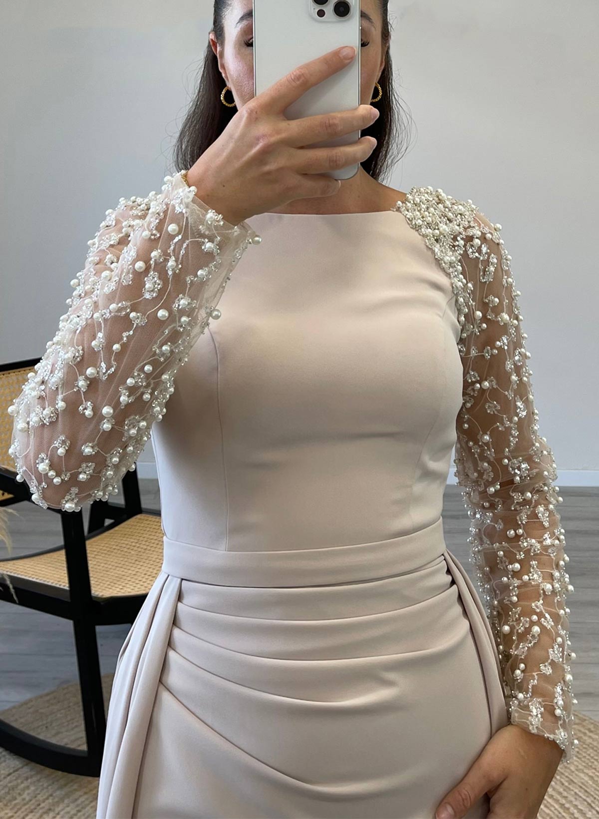 Elegant Scoop Neck Beading Long Sleeves Sweep Train Elastic Satin Evening Dresses