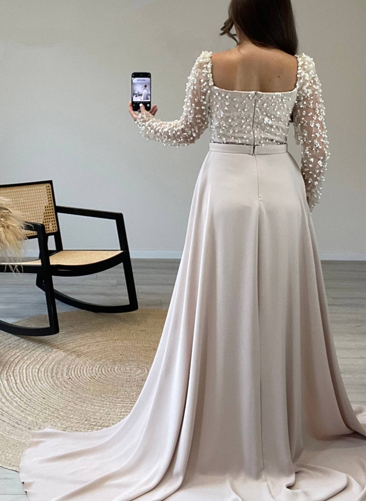 Elegant Lace Square Neckline Long Sleeves Overskirt Sweep Train Elastic Satin Evening Dresses With Beading