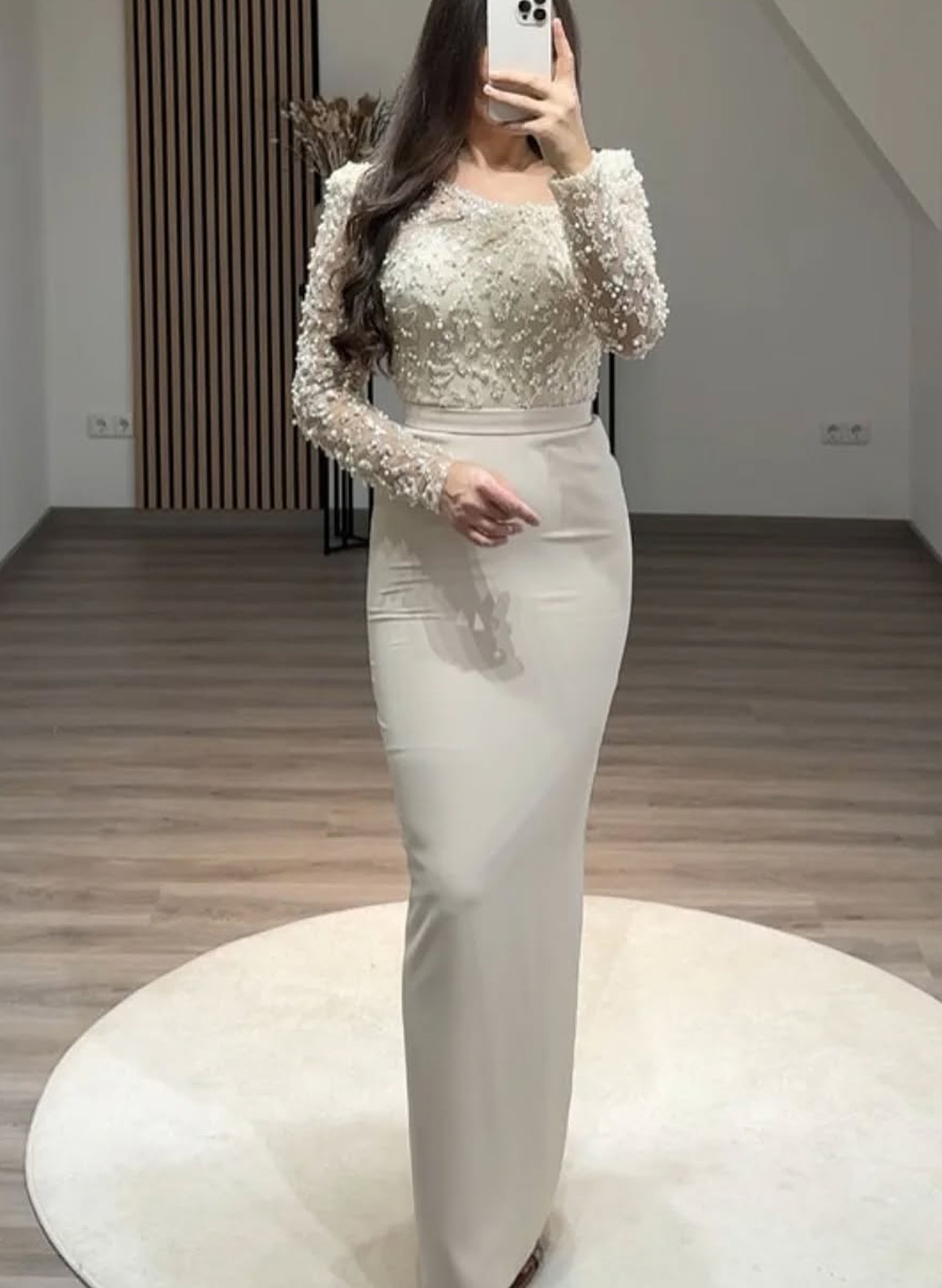 Elegant Asymmetrical Neckline Beading Long Sleeves Floor-Length Elastic Satin Evening Dresses