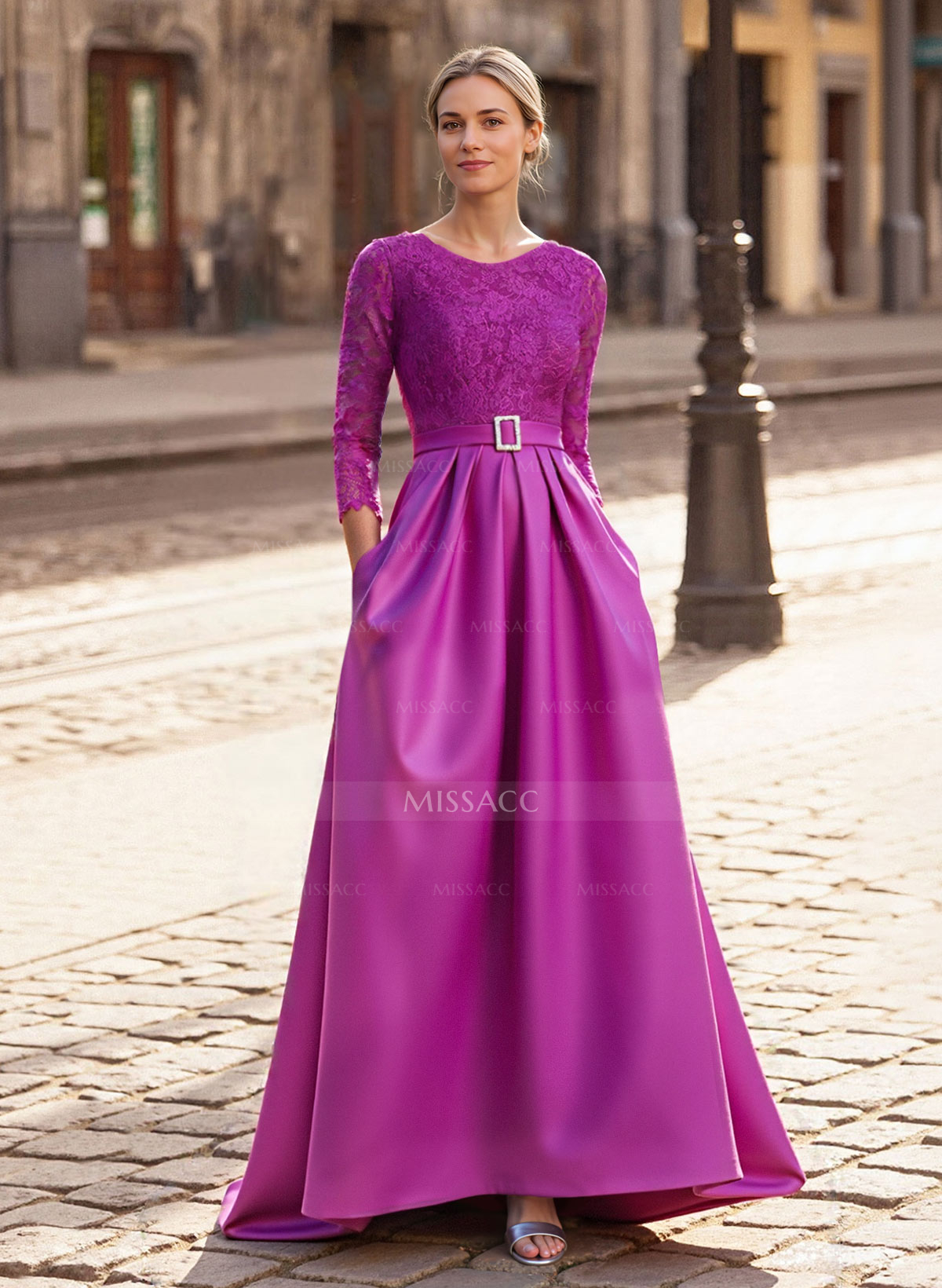 Elegant Lace Sleeves Mother Of The Bride Dresses With Beading Satin