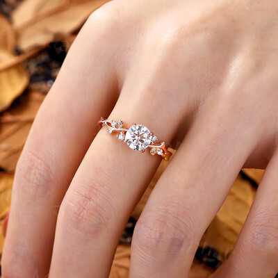 2CT Round Cut Moissanite Engagement Ring In Sterling Silver
