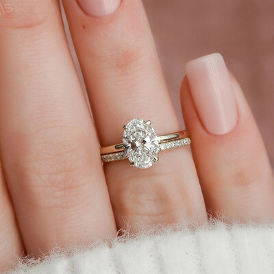 2CT Oval & Round Cut Moissanite Engagement Ring Set In Sterling Silver