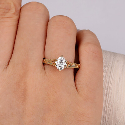 2CT Oval Cut Moissanite Engagement Ring In Sterling Silver