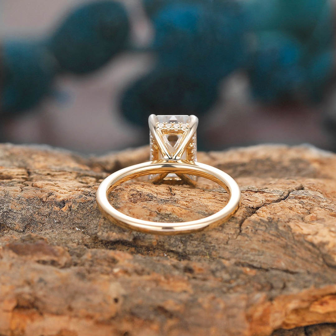 2.5CT Emerald & Round Cut Moissanite Engagement Ring In Sterling Silver