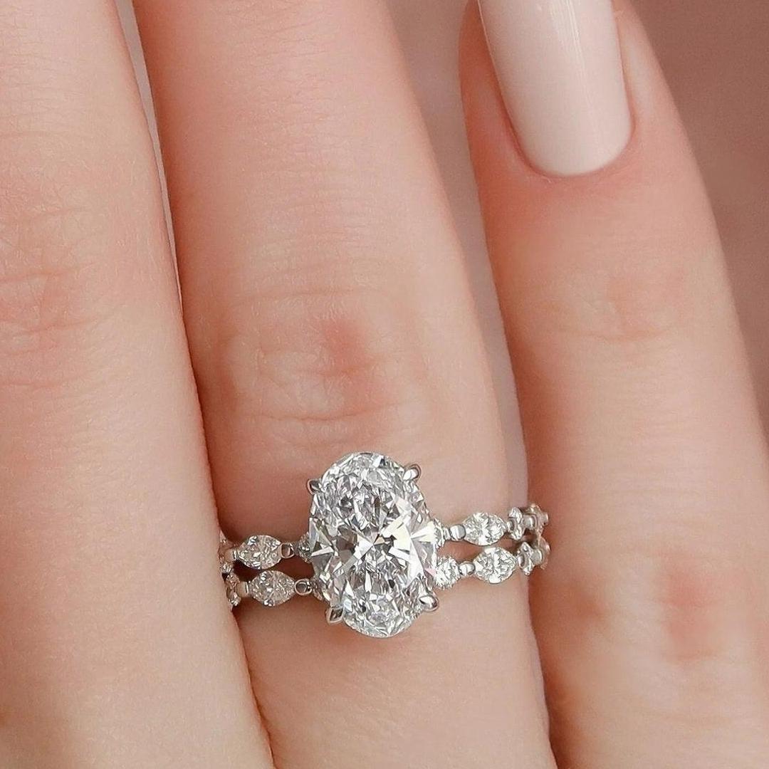 2CT Oval Cut Moissanite Halo Bridal Engagement Ring Set In Sterling Silver