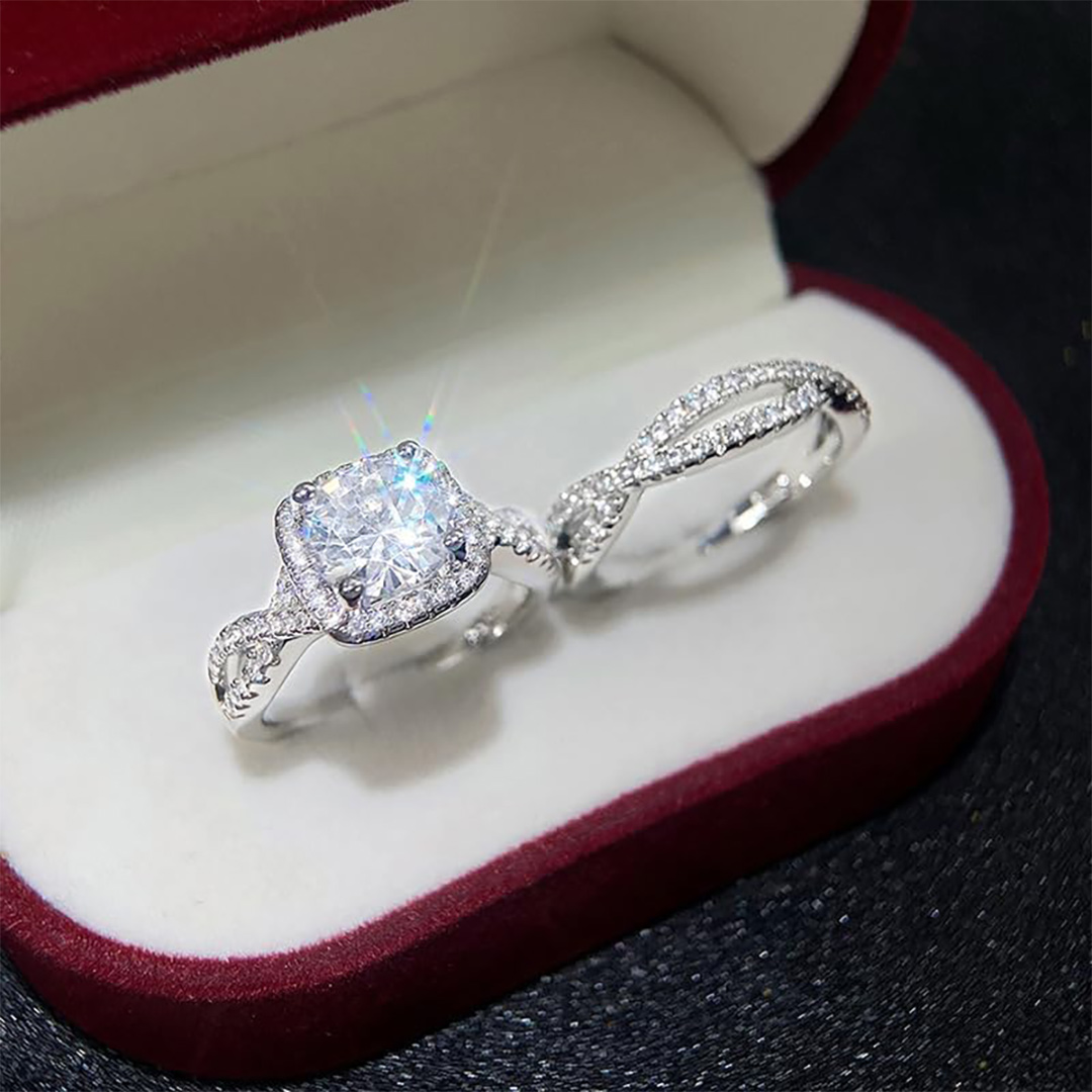 2CT Round Cut Moissanite Engagement Ring Set In Sterling Silver