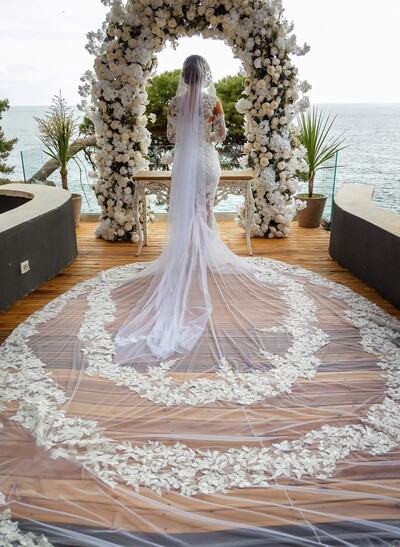 Elegant Off-The-Shoulder Long Sleeves Royal Length Mermaid Lace/Tulle Wedding Dresses With Sequins