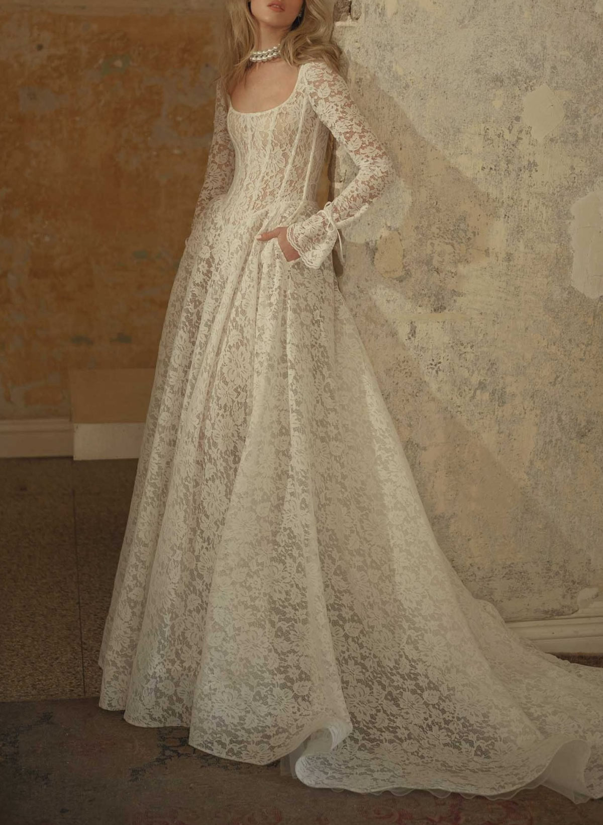 Elegant Cowl Neck Bow(s) Long Sleeves A-Line Court Train Lace Wedding Dresses