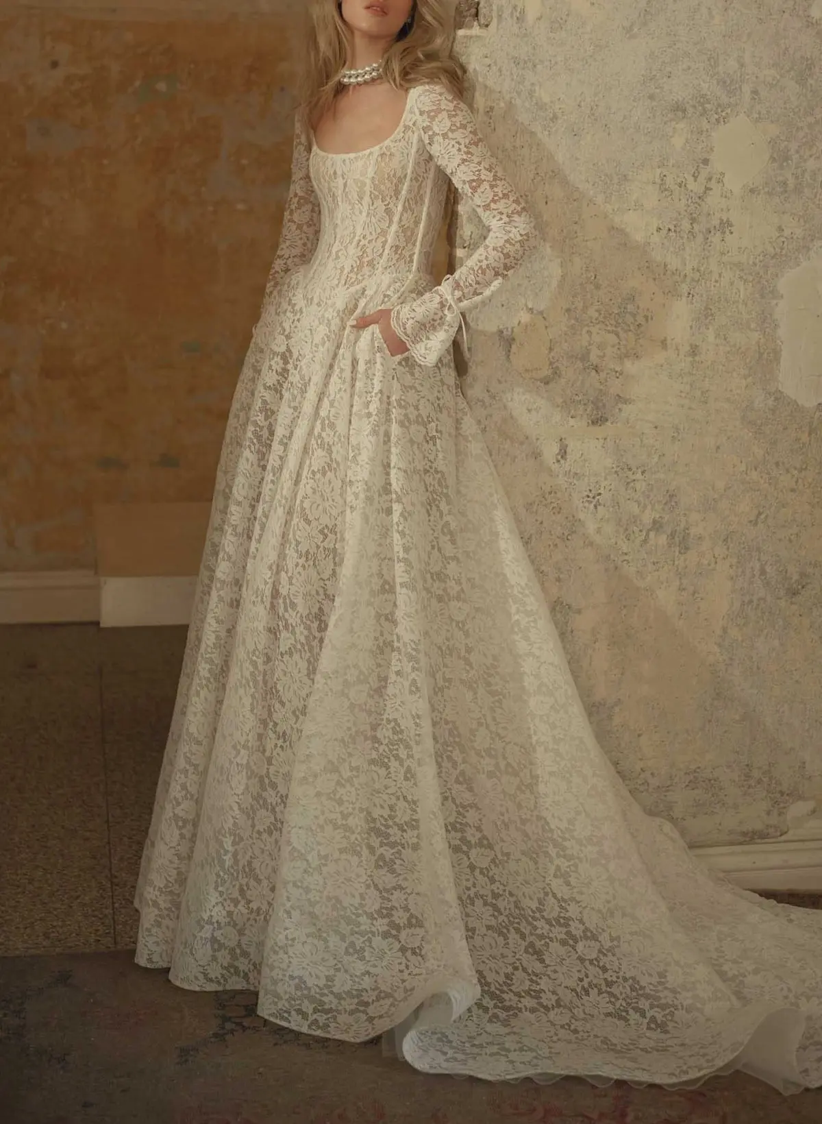 Elegant Cowl Neck Bow(s) Long Sleeves A-Line Court Train Lace Wedding Dresses