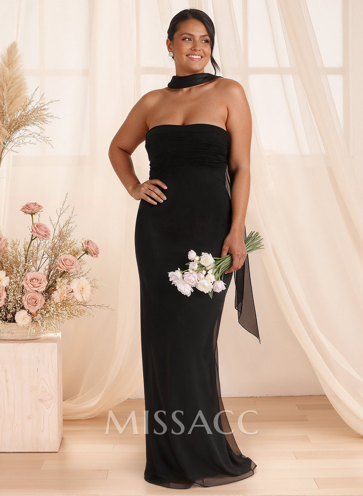Elegant Ruched Strapless Sleeveless Floor-Length Chiffon Bridesmaid Dresses With Neck Tie Elegant Ruched Strapless Sleeveless Floor-Length Chiffon Bridesmaid Dresses With Neck Tie