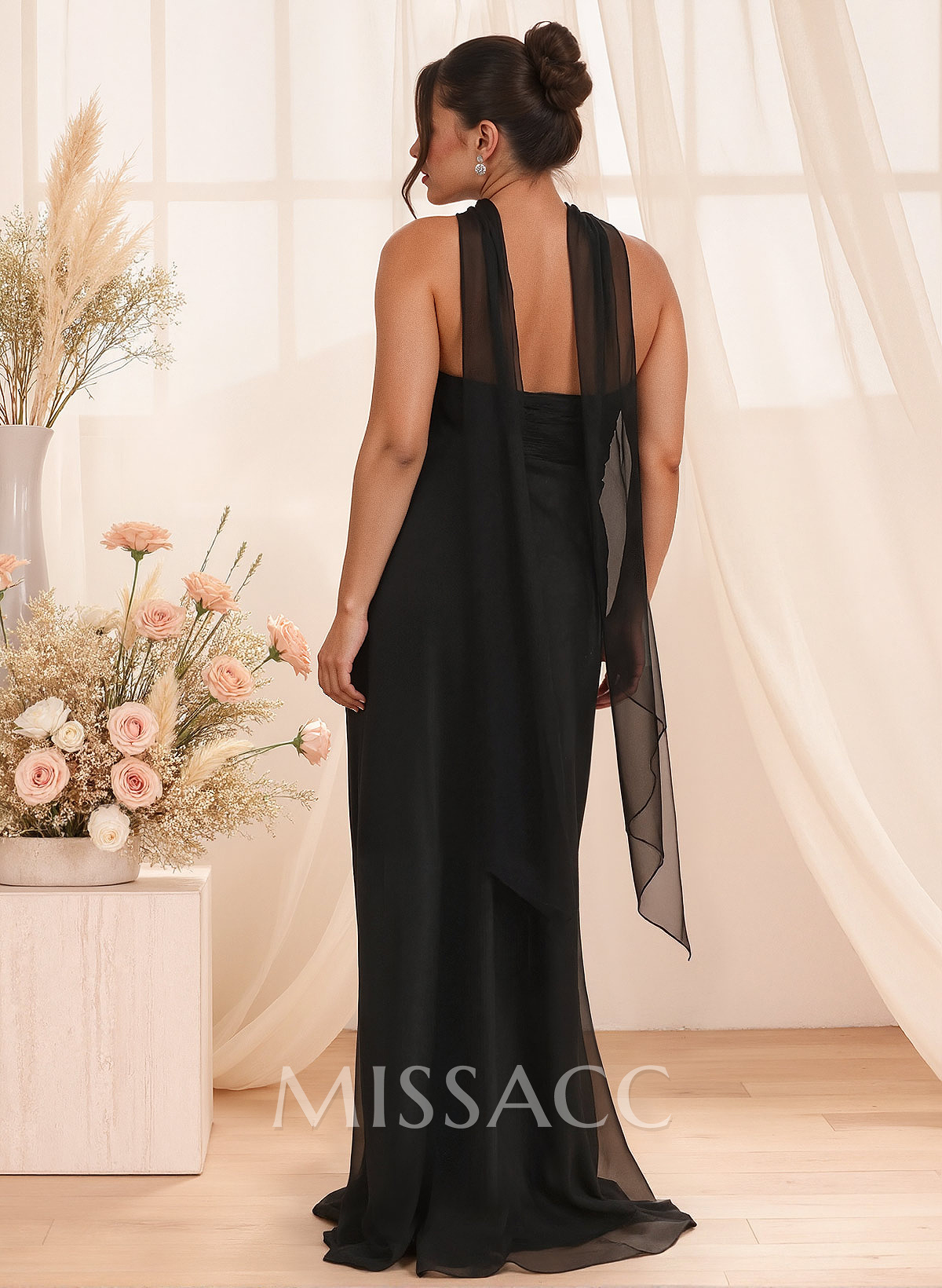 Elegant Ruched Strapless Sleeveless Floor-Length Chiffon Bridesmaid Dresses With Neck Tie Elegant Ruched Strapless Sleeveless Floor-Length Chiffon Bridesmaid Dresses With Neck Tie