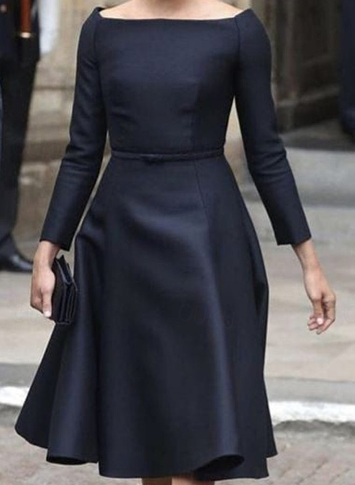 Simple A-Line Long Sleeves Knee-Length Cocktail Dresses