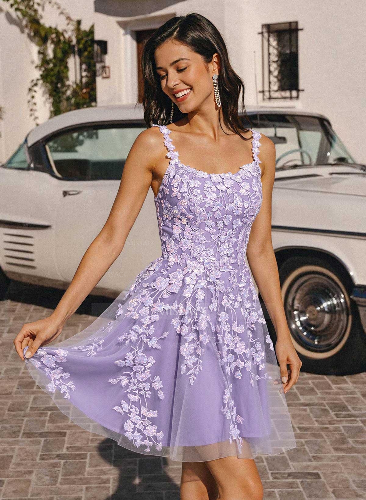 A-Line Square Neckline Sleeveless Short/Mini Satin/Lace Cocktail Dresses With Sequins/Appliques Lace