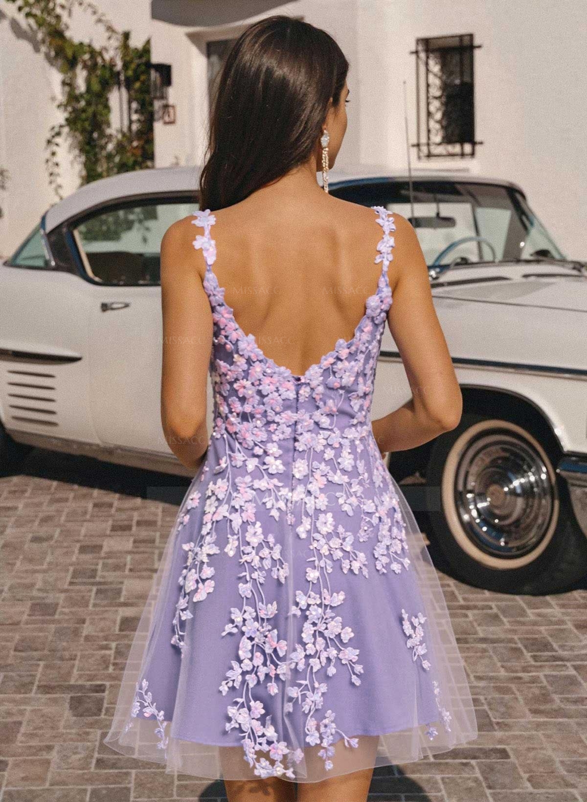 A-Line Square Neckline Sleeveless Short/Mini Satin/Lace Cocktail Dresses With Sequins/Appliques Lace