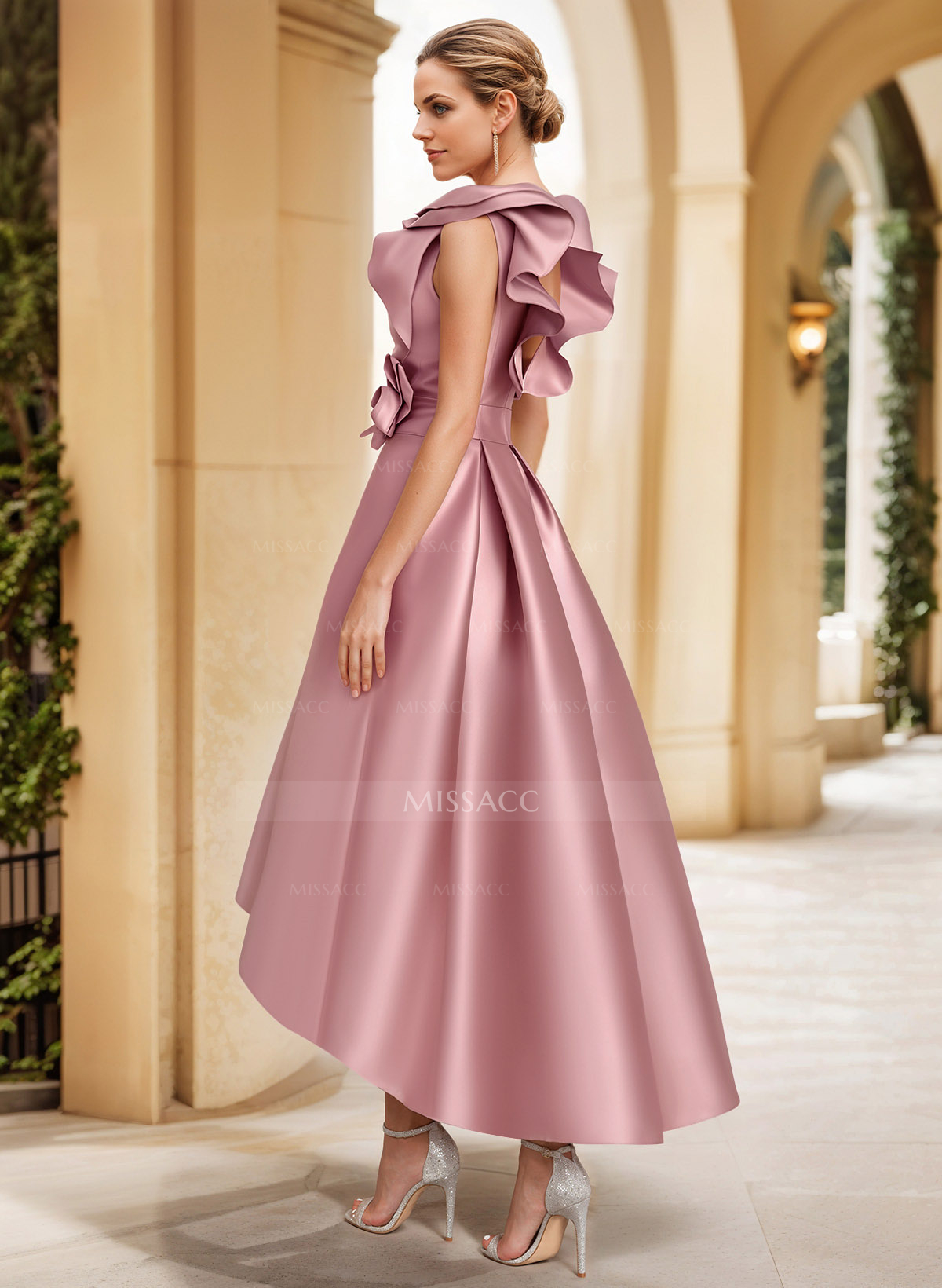 A-Line V-Neck Sleeveless Satin Cocktail Dresses With Flower(s)